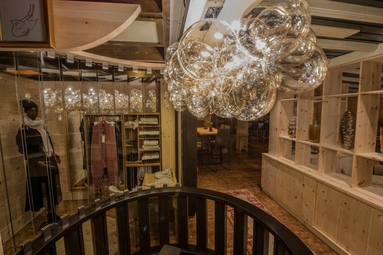 Hotel Ciasa Salares Сан Касиано Екстериор снимка