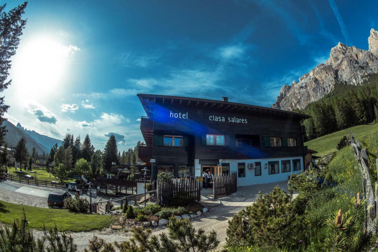 Hotel Ciasa Salares Сан Касиано Екстериор снимка